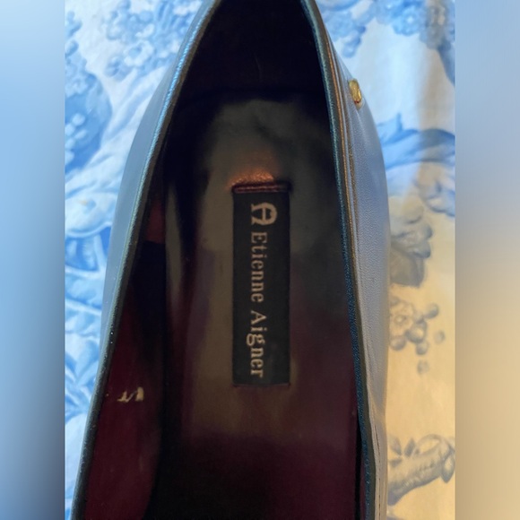 Etienne Aigner 9W Women's Blue Black Leather Slip On Loafers w/ Silver Buckle - Picture 3 of 8